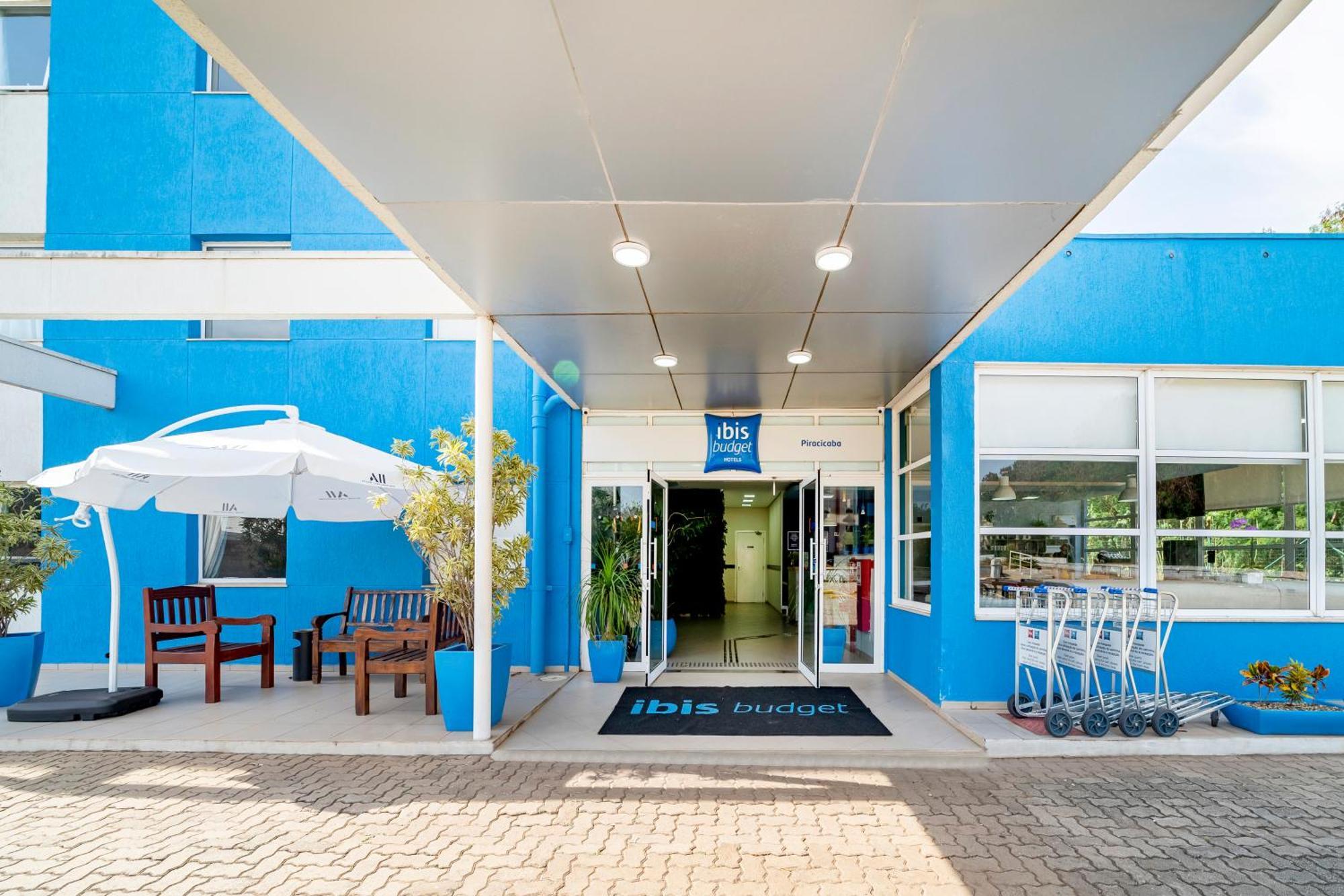 Ibis Budget Hotel 2*